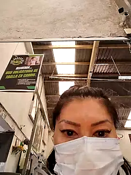 LaInsaciableIntensa online show from 28, 11, 2025