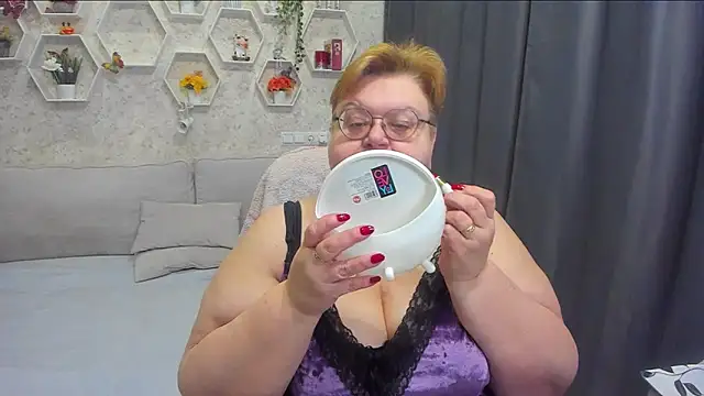  big love  online show from 1, 4, 2026