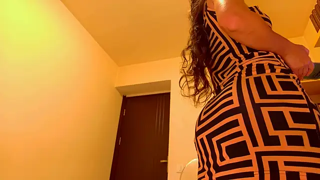 Snapshot of purpleariellx chatting on 6, 7, 2026 purpleariellx online show from 6, 7, 2026