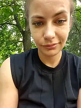 Snapshot of Keli_Jessi chatting on 22, 5, 2026 Keli Jessi online show from 22, 5, 2026
