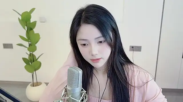 HaagenDazs  online show from 9, 3, 2025