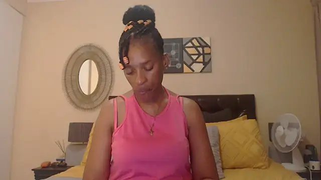 Creamyass22 online show from 6, 3, 2025