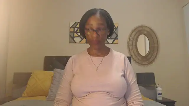 Snapshot of Creamyass22 chatting on 24, 6, 2026 Creamyass22 online show from 24, 6, 2026