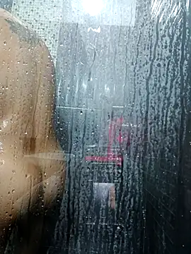 Snapshot of LunaZambrano chatting on 15, 9, 2025 LunaZambrano online show from 15, 9, 2025