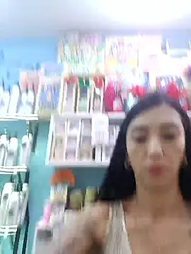 LunaZambrano online show from 17, 1, 2026