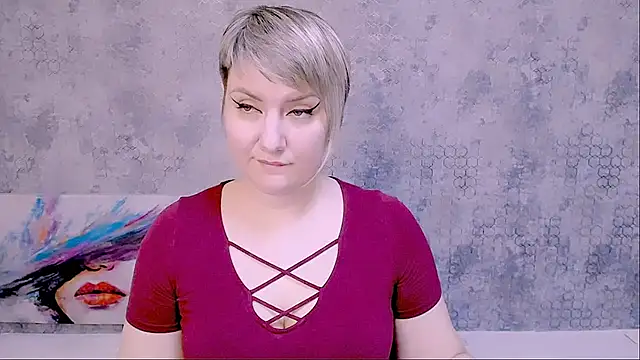Snapshot of Djullia chatting on 1, 3, 2025 Djullia online show from 1, 3, 2025