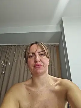 Snapshot of KamaSons chatting on 31, 10, 2025 KamaSons online show from 31, 10, 2025