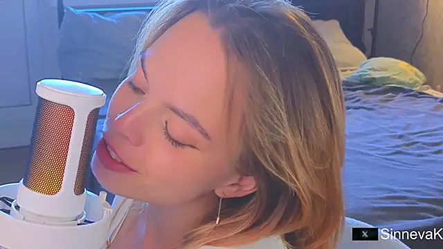 sinteas online show from 10, 9, 2025