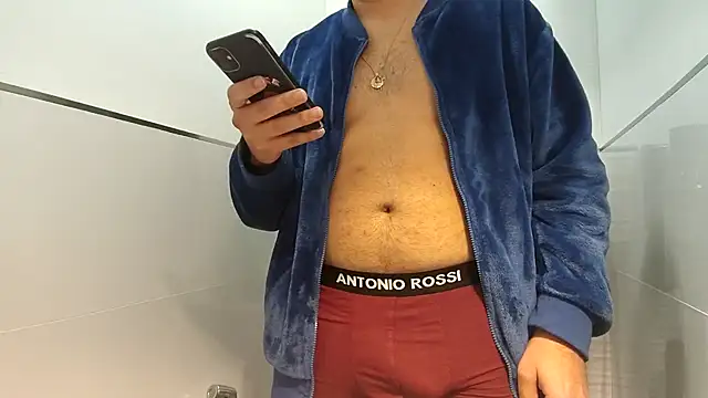 Snapshot of manuitoito chatting on 7, 3, 2026 manuitoito online show from 7, 3, 2026