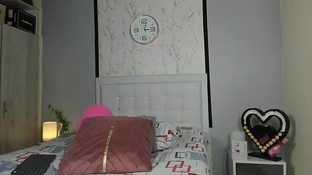 Snapshot of Sofia_Blosom chatting on 21, 3, 2025 Sofia Blosom online show from 21, 3, 2025