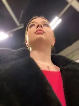 KrisMagnoly online show from 6, 2, 2025