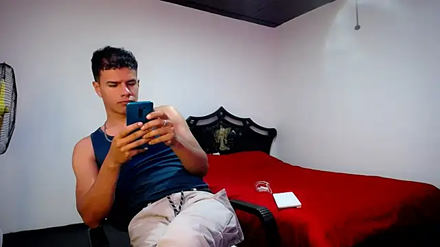 Snapshot of Deiby_casas chatting on 2, 1, 2025 Deiby casas online show from 2, 1, 2025