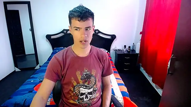 Snapshot of Deiby_casas chatting on 24, 2, 2025 Deiby casas online show from 24, 2, 2025