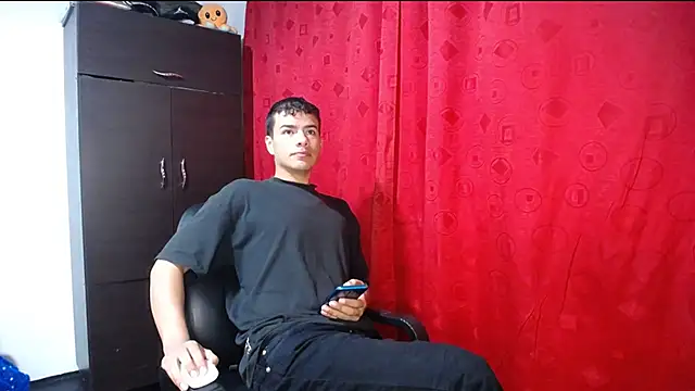 Snapshot of Deiby_casas chatting on 19, 10, 2025 Deiby casas online show from 19, 10, 2025