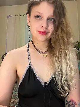 Snapshot of Emihaze chatting on 12, 6, 2026 Emihaze online show from 12, 6, 2026