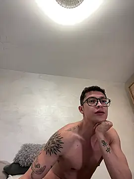 Snapshot of sebas_1122 chatting on 6, 4, 2026 sebas 1122 online show from 6, 4, 2026