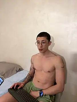 Snapshot of sebas_1122 chatting on 26, 5, 2026 sebas 1122 online show from 26, 5, 2026