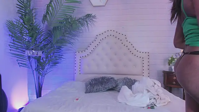 Tayra Siny online show from 20, 2, 2025