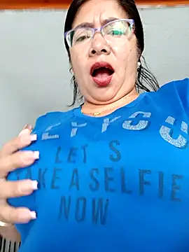   valentina18 online show from 10, 1, 2025