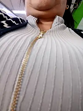   valentina18 online show from 15, 1, 2025