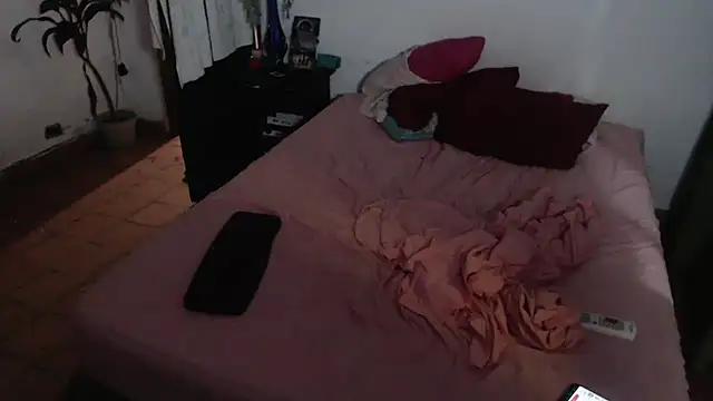 Snapshot of deftoolceles chatting on 2, 2, 2026 deftoolceles online show from 2, 2, 2026