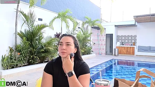 Snapshot of ava_blue chatting on 19, 10, 2025 ava blue online show from 19, 10, 2025