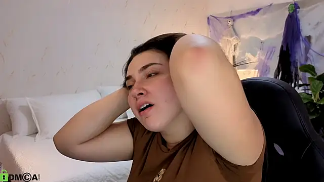 Snapshot of ava_blue chatting on 27, 10, 2025 ava blue online show from 27, 10, 2025