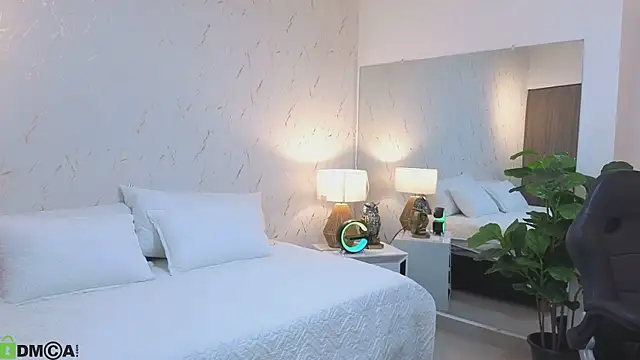 ava blue online show from 6, 3, 2026