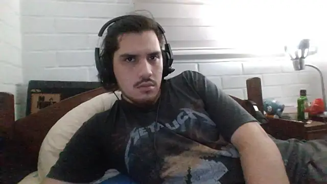 Snapshot of hung_weeb chatting on 12, 3, 2025 hung weeb online show from 12, 3, 2025