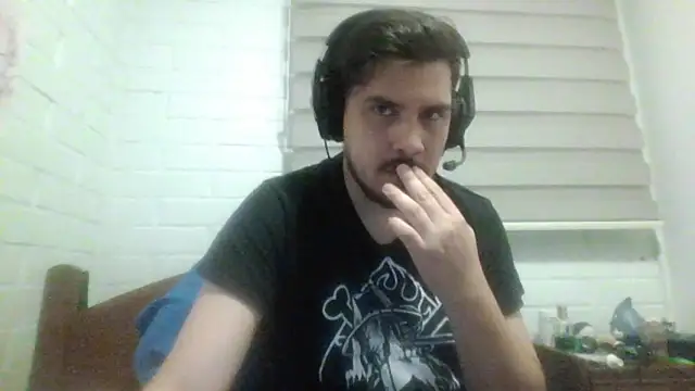 Snapshot of hung_weeb chatting on 17, 3, 2026 hung weeb online show from 17, 3, 2026