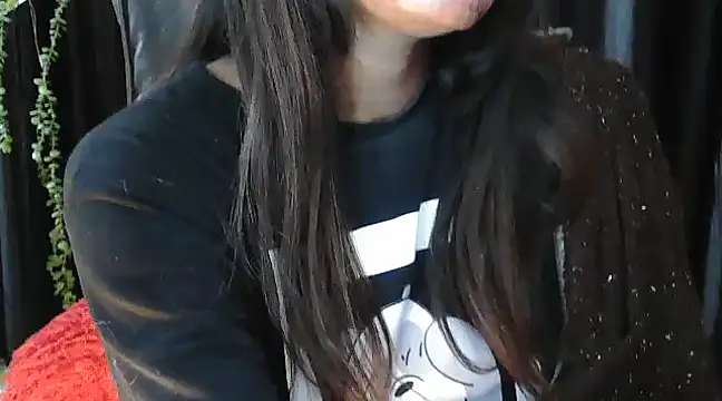 Snapshot of JannatDoll1 chatting on 4, 2, 2025 JannatDoll1 online show from 4, 2, 2025