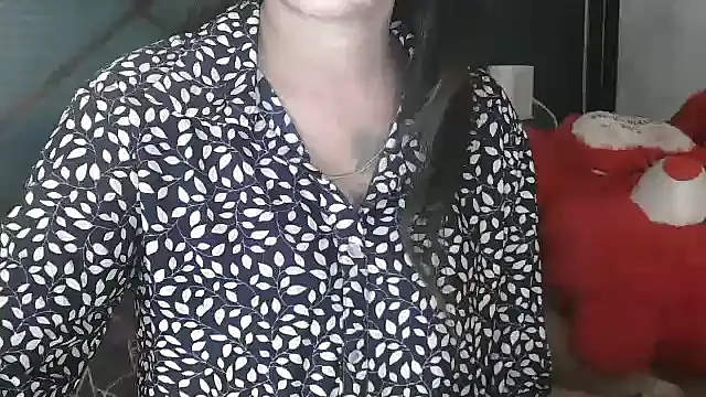 Snapshot of JannatDoll1 chatting on 3, 10, 2025 JannatDoll1 online show from 3, 10, 2025