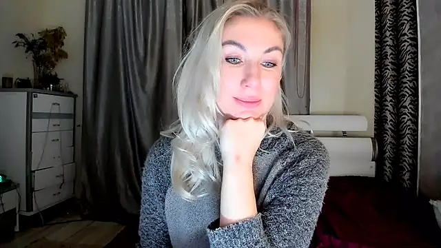 Snapshot of _SABOTAGE_ chatting on 12, 1, 2025 SABOTAGE online show from 12, 1, 2025