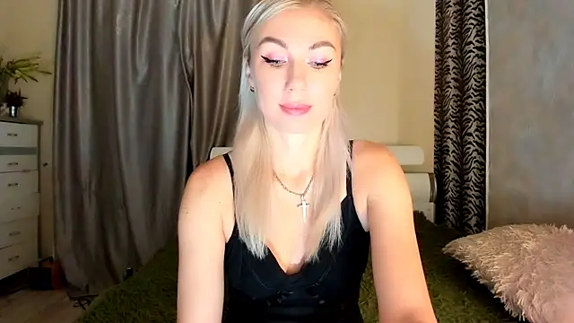 Snapshot of _SABOTAGE_ chatting on 17, 3, 2025 SABOTAGE online show from 17, 3, 2025