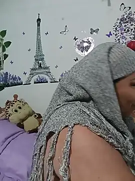 Snapshot of Alyona21 chatting on 26, 6, 2026 Alyona21 online show from 26, 6, 2026