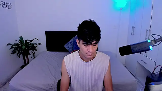 Eiden allenx online show from 6, 2, 2025