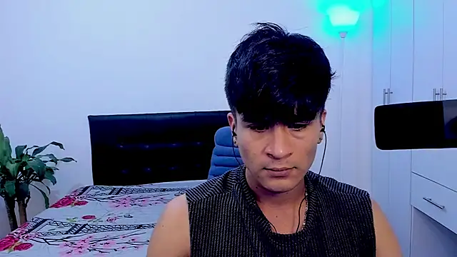 Eiden allenx online show from 10, 2, 2025