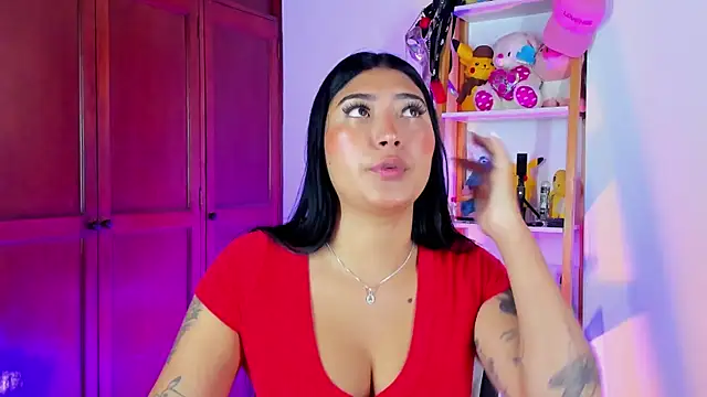 eymy-hadid online show from 19, 9, 2025