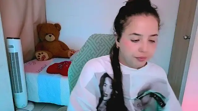  alicia z online show from 10, 4, 2026