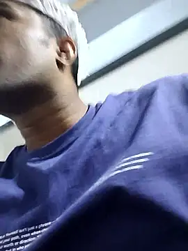 naughtyyboyfriend online show from 18, 1, 2026