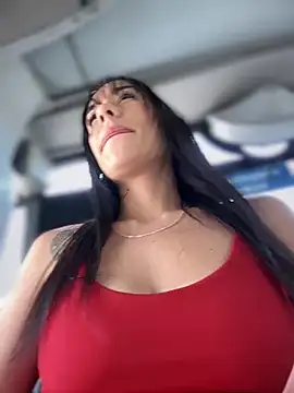 Snapshot of __IRIS__ chatting on 16, 1, 2025 IRIS online show from 16, 1, 2025