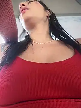 Snapshot of __IRIS__ chatting on 16, 1, 2025 IRIS online show from 16, 1, 2025