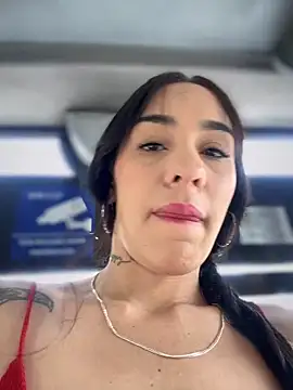 Snapshot of __IRIS__ chatting on 18, 2, 2025 IRIS online show from 18, 2, 2025