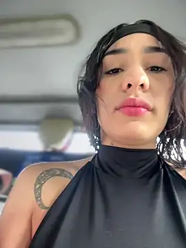 Snapshot of __IRIS__ chatting on 22, 2, 2025 IRIS online show from 22, 2, 2025