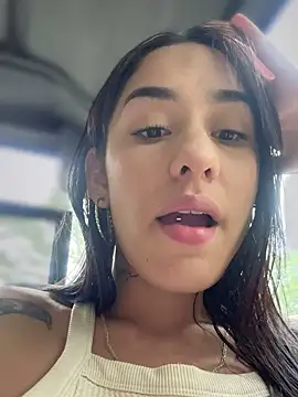 Snapshot of __IRIS__ chatting on 13, 3, 2025 IRIS online show from 13, 3, 2025