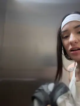 Snapshot of __IRIS__ chatting on 19, 3, 2025 IRIS online show from 19, 3, 2025