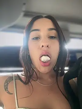 Snapshot of __IRIS__ chatting on 20, 3, 2025 IRIS online show from 20, 3, 2025