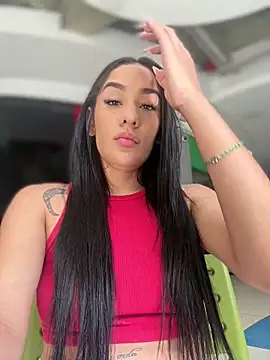 Snapshot of __IRIS__ chatting on 21, 5, 2026 IRIS online show from 21, 5, 2026