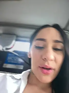 Snapshot of __IRIS__ chatting on 9, 7, 2026 IRIS online show from 9, 7, 2026