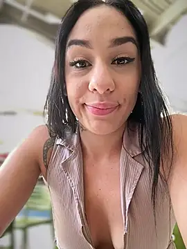 Snapshot of __IRIS__ chatting on 22, 7, 2026 IRIS online show from 22, 7, 2026